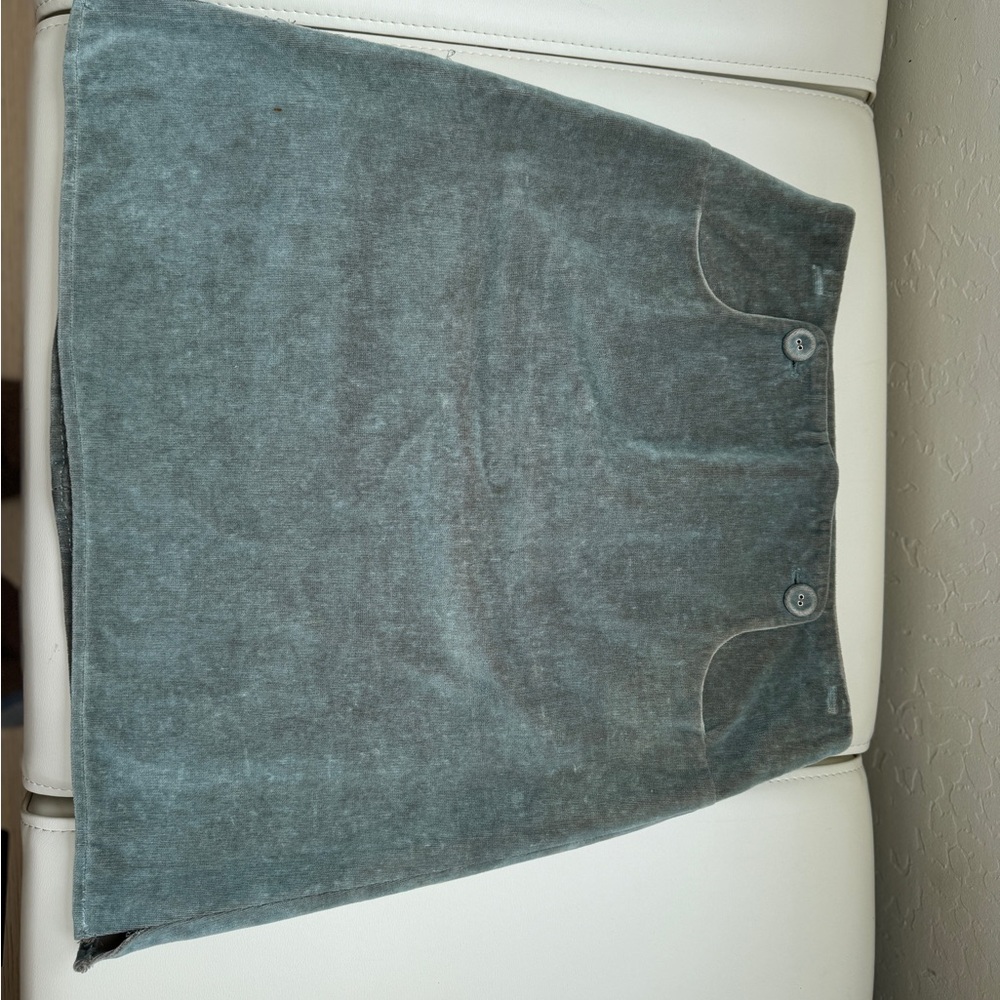 Elegant Gray Skirt